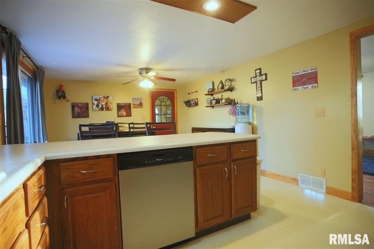 1518 Hickory Point Road Metamora, IL 61548 - Photo 7 of 36 Gallery Image 7