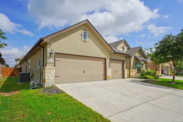 $2,450 | 217 Turning Stone, Cibolo, TX 78108