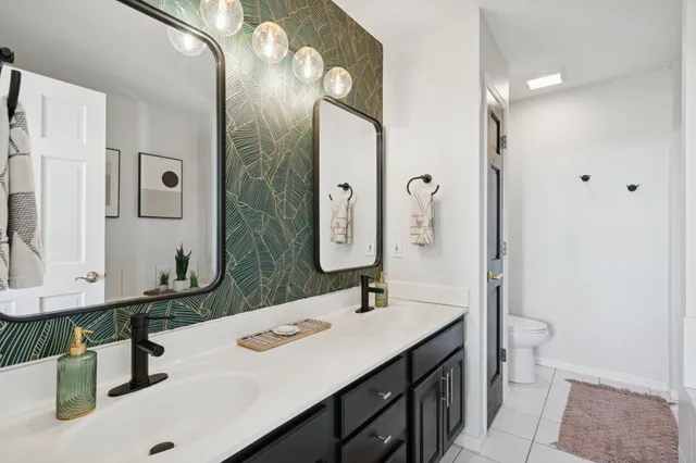 $425,000 | 9816 Cove Drive, Minnetonka, MN 55305