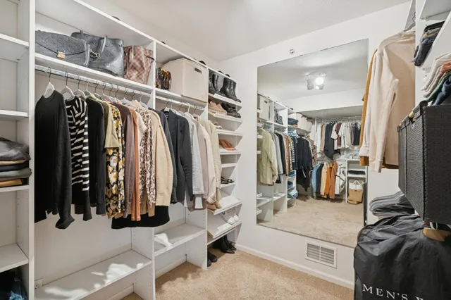 $425,000 | 9816 Cove Drive, Minnetonka, MN 55305