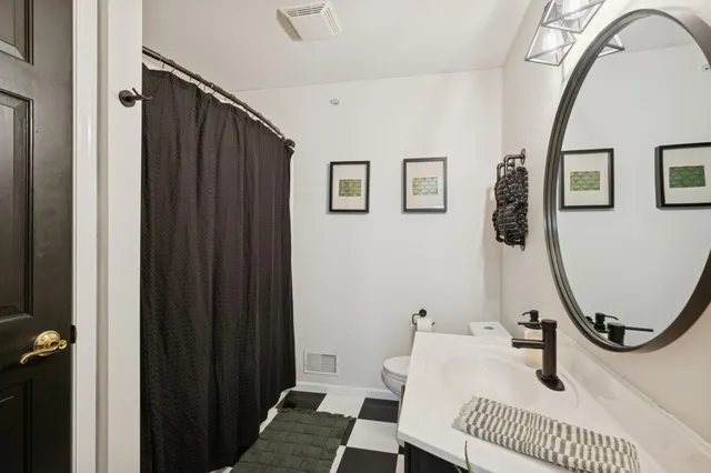 $425,000 | 9816 Cove Drive, Minnetonka, MN 55305