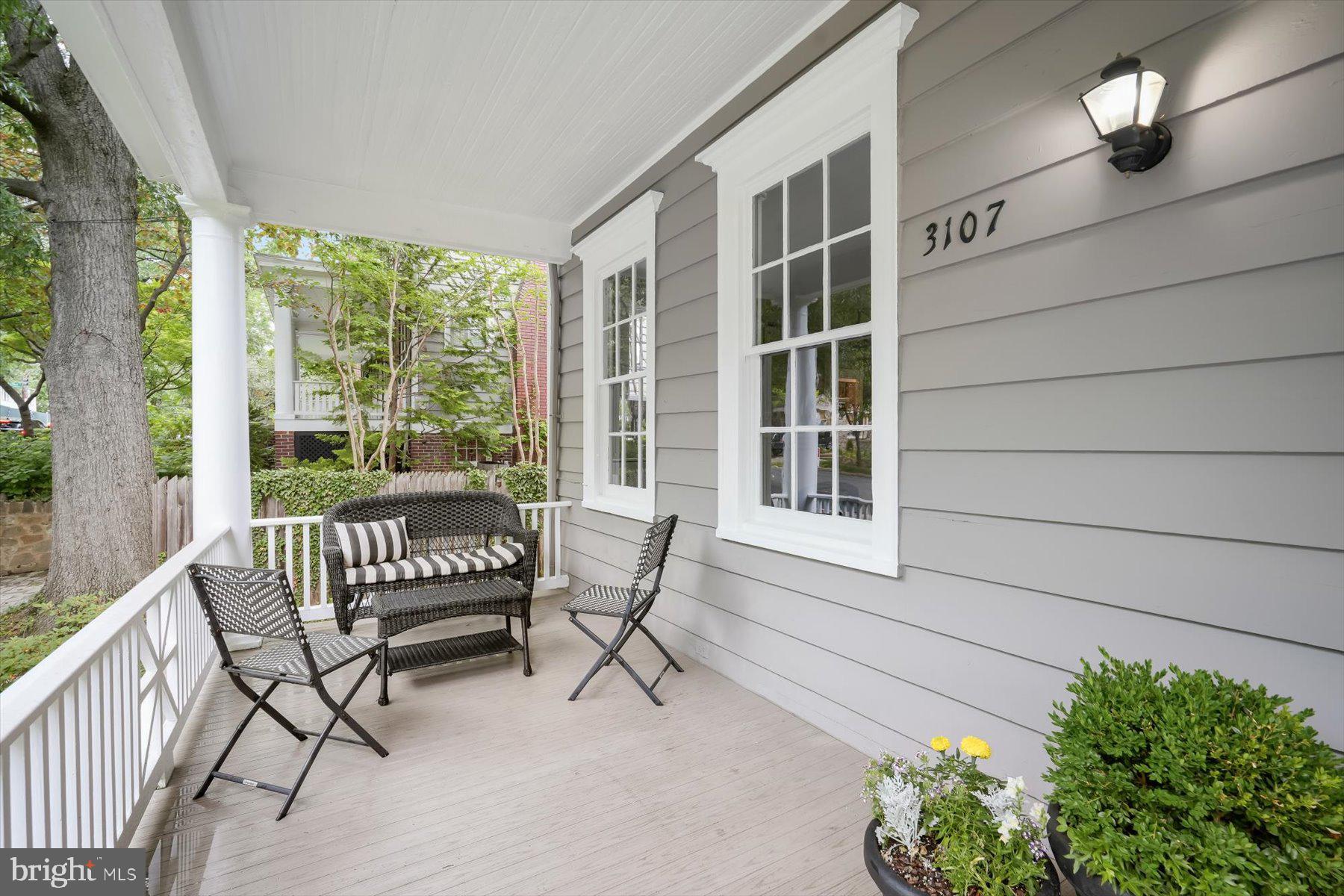 3107 34th Street Northwest Washington, DC 20008 - Photo 4 of 21