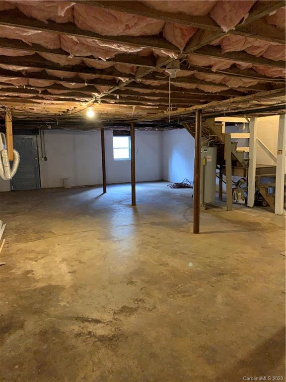 2256 Staircase Road Lenoir, NC 28645 - Photo 9 of 13 Gallery Image 9