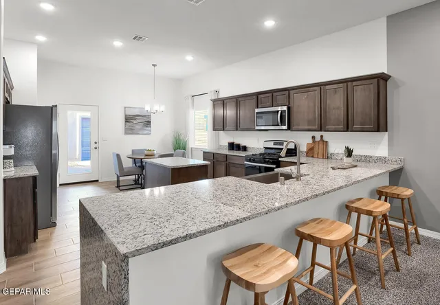 $334,950 | 14301 Chris Zingo Lane, Horizon City, TX 79928