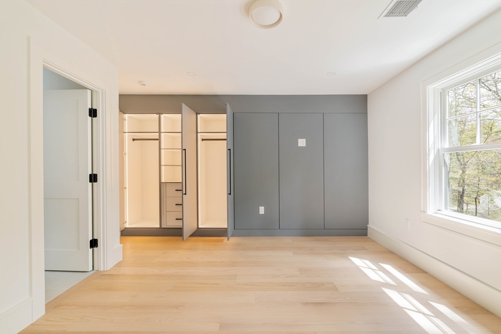 71 Walpole Street Dover, MA 02030 - Photo 21 of 42