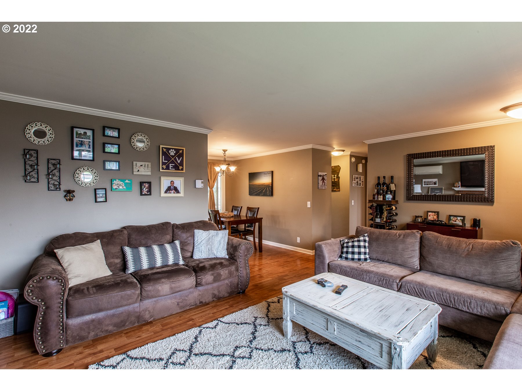 2265 10th Street Springfield, OR 97477 - Photo 4 of 23 a living room with furniture and wooden floor