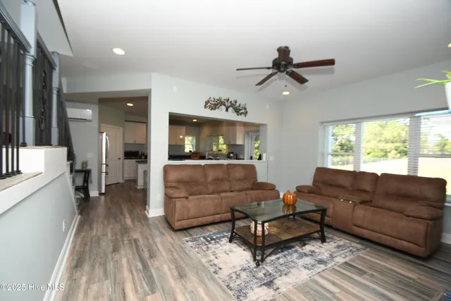 $585,000 | 2148 Stonecrest Drive Northwest, Calabash, NC 28467