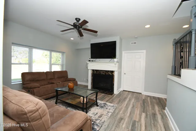 $585,000 | 2148 Stonecrest Drive Northwest, Calabash, NC 28467