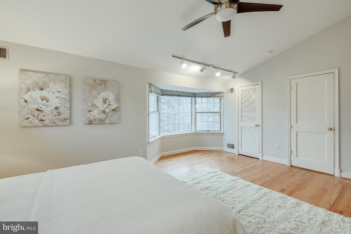 611 Forest Glen Road Silver Spring, MD 20901 - Photo 21 of 36 Primary bedroom with picturesque bay window
