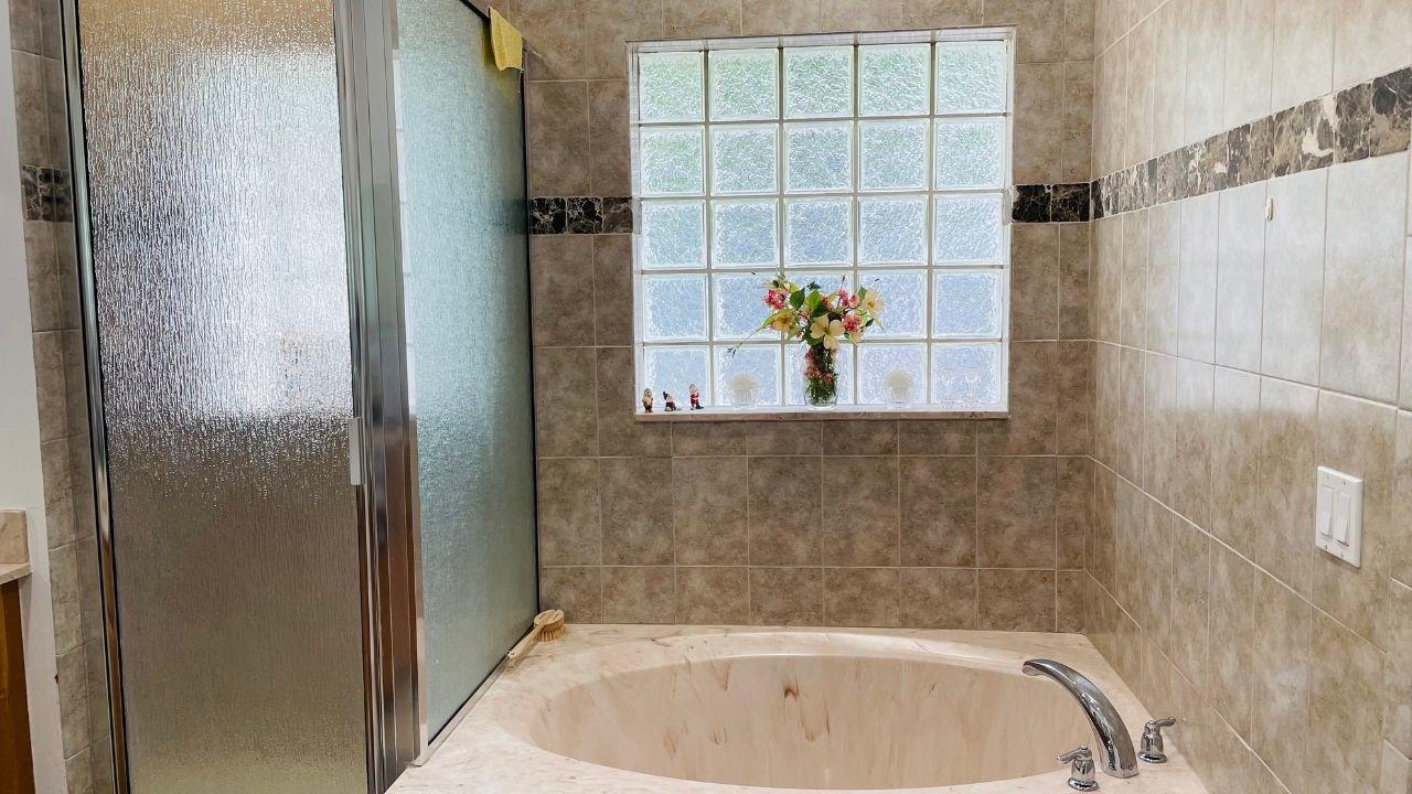 549 Southwest Undallo Road Port St. Lucie, FL 34953 - Photo 22 of 38 25