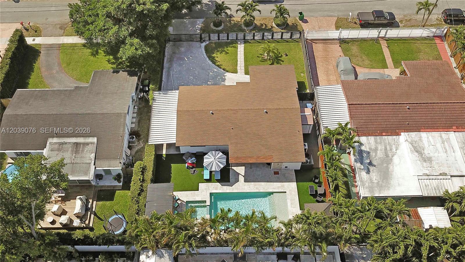 6751 Southwest 13th Street Miami, FL 33144 - Photo 41 of 41