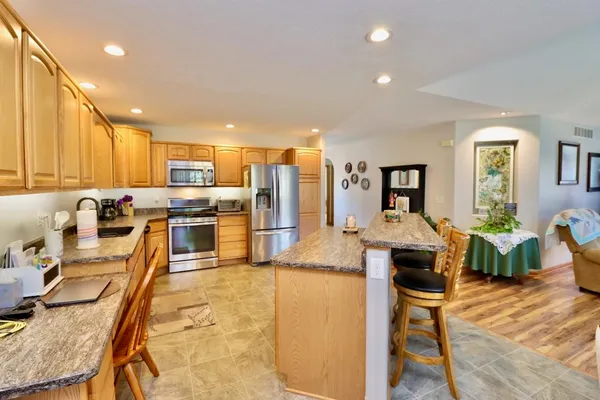 $525,000 | 10107 Atwood Road, Roscoe, IL 61073