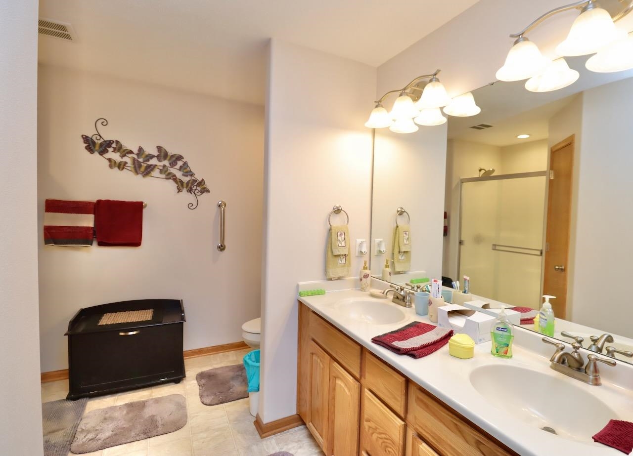 10107 Atwood Road Roscoe, IL 61073 - Photo 5 of 27