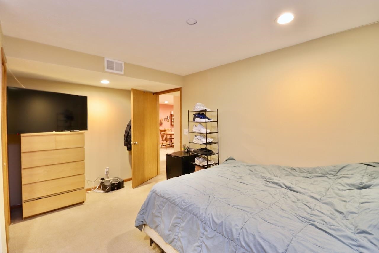 10107 Atwood Road Roscoe, IL 61073 - Photo 10 of 27