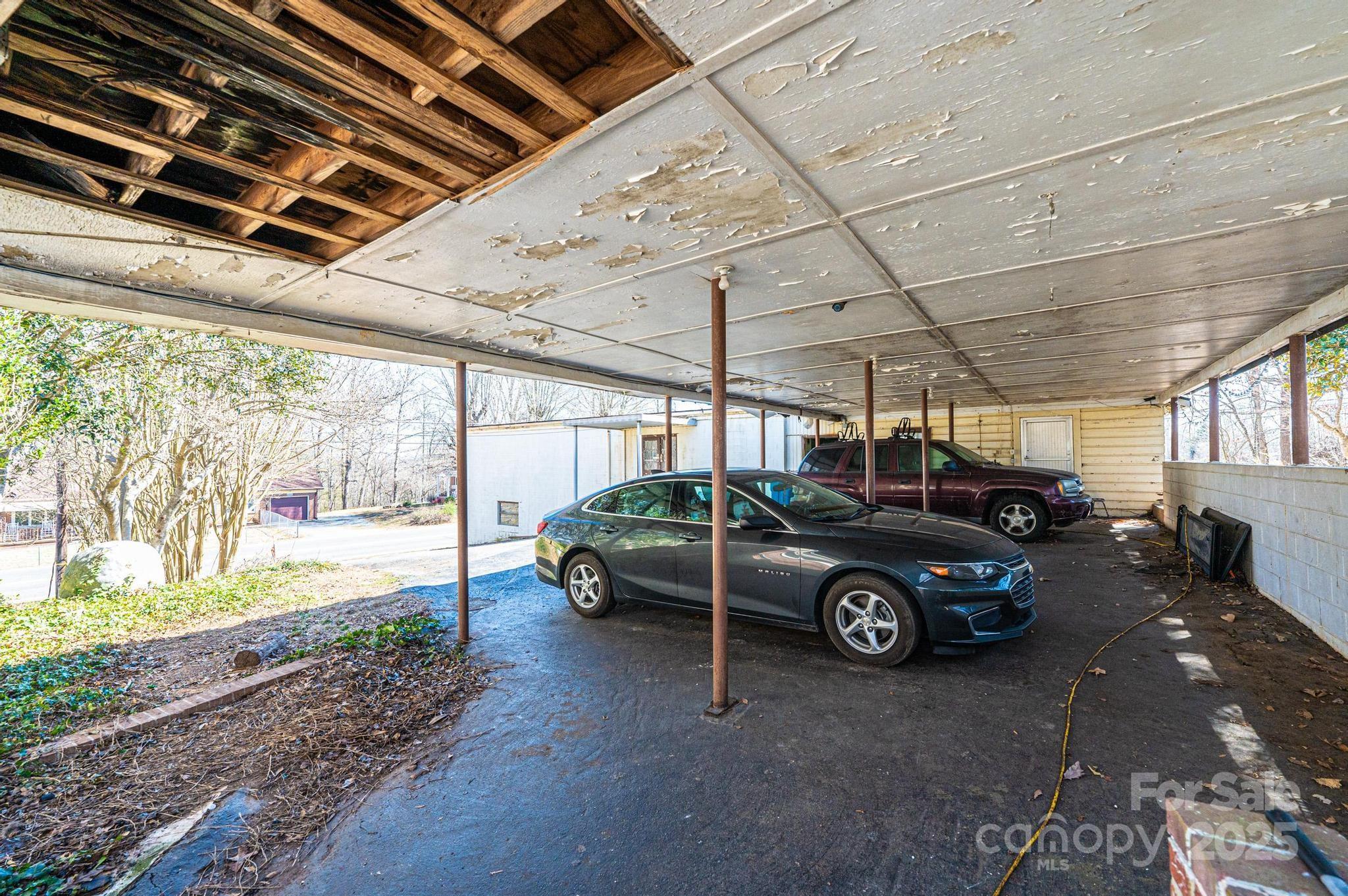 4238 Johnson Bridge Road Hickory, NC 28602 - Photo 18 of 25 Gallery Image 18