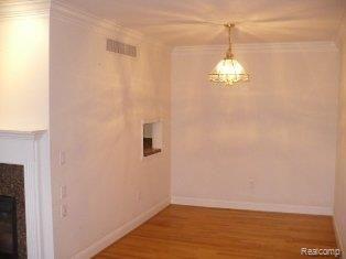 1660 Normandy Road, Unit 9 Clawson, MI 48017 - Photo 4 of 9 DINING ROOM