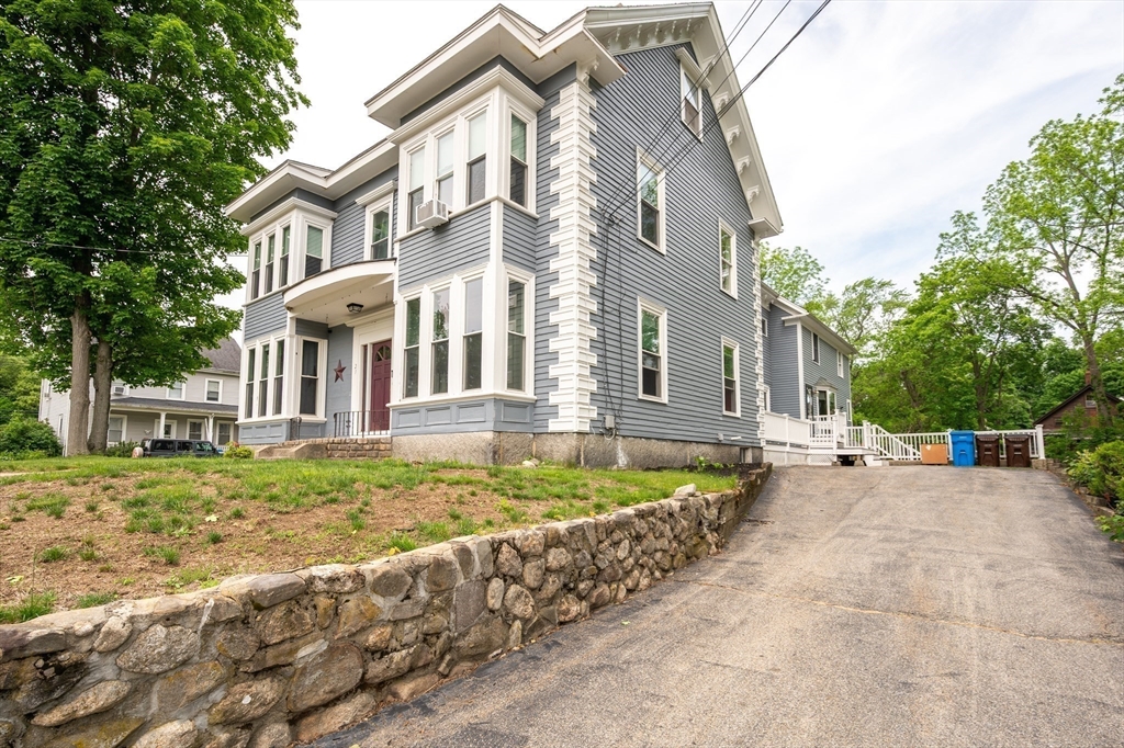 21 Pleasant Street Merrimac, MA 01860 - Photo 3 of 40