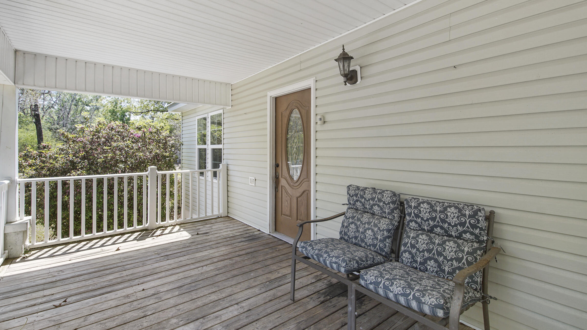 36 Williams Road DeFuniak Springs, FL 32433 - Photo 14 of 40 wooden floor in a balcony