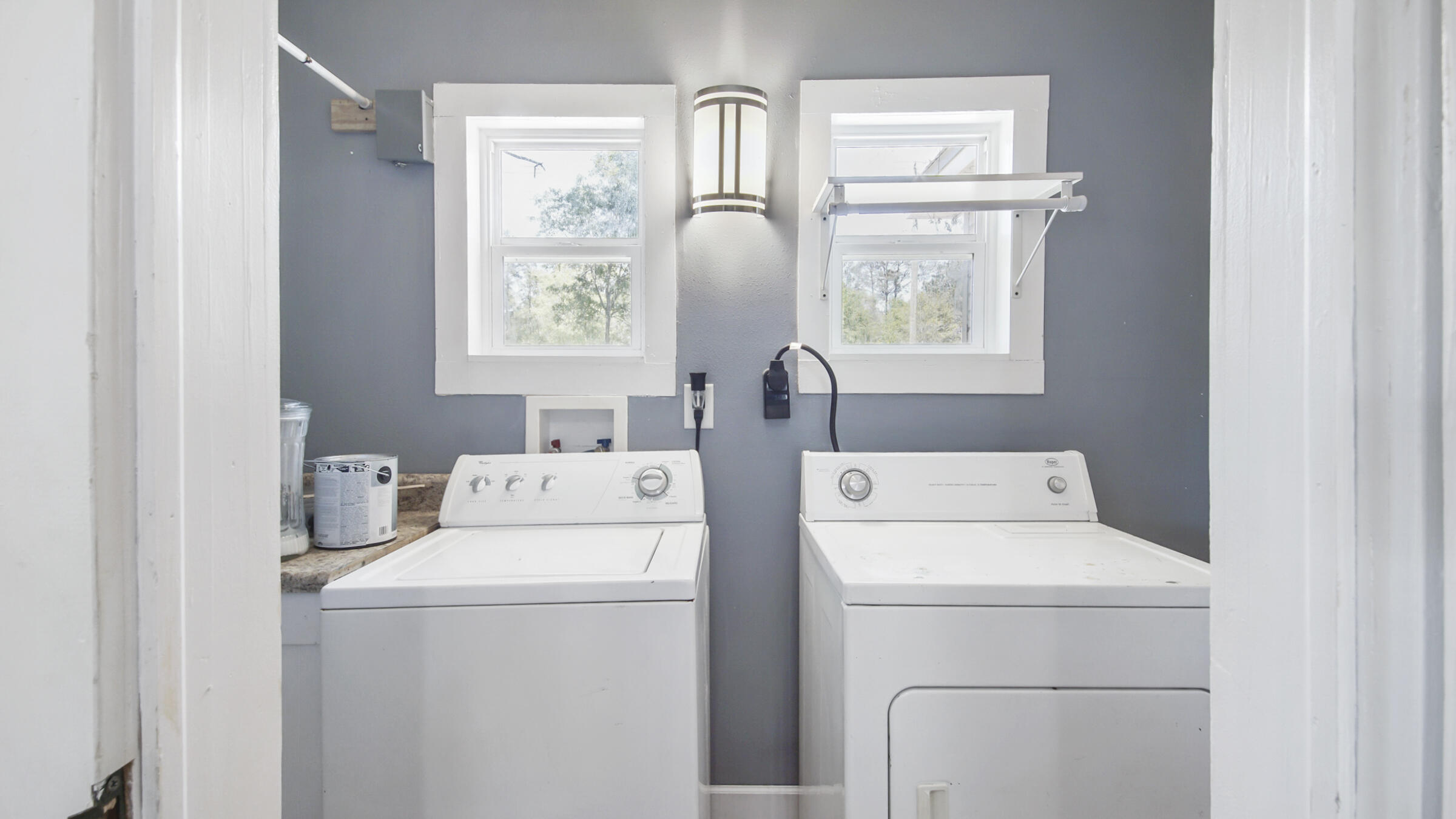 36 Williams Road DeFuniak Springs, FL 32433 - Photo 28 of 40 a utility room with dryer and washer