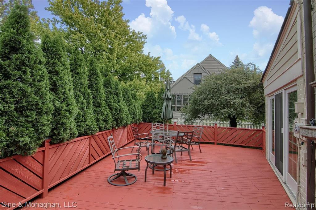 422 Moran Road Grosse Pointe Farms, MI 48236 - Photo 29 of 33