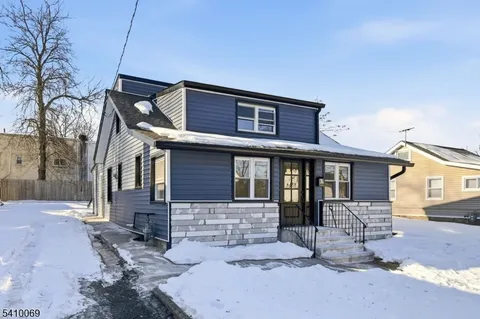 $649,900 | 47 Nokomis Avenue, Lake Hiawatha, NJ 07034