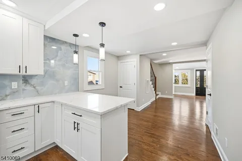 $649,900 | 47 Nokomis Avenue, Lake Hiawatha, NJ 07034