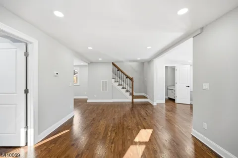 $649,900 | 47 Nokomis Avenue, Lake Hiawatha, NJ 07034