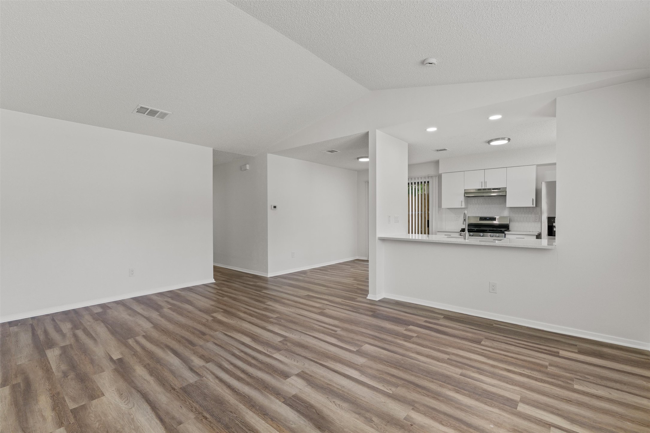 11411 Walnut Ridge Drive, Unit A Austin, TX 78753 - Photo 3 of 22