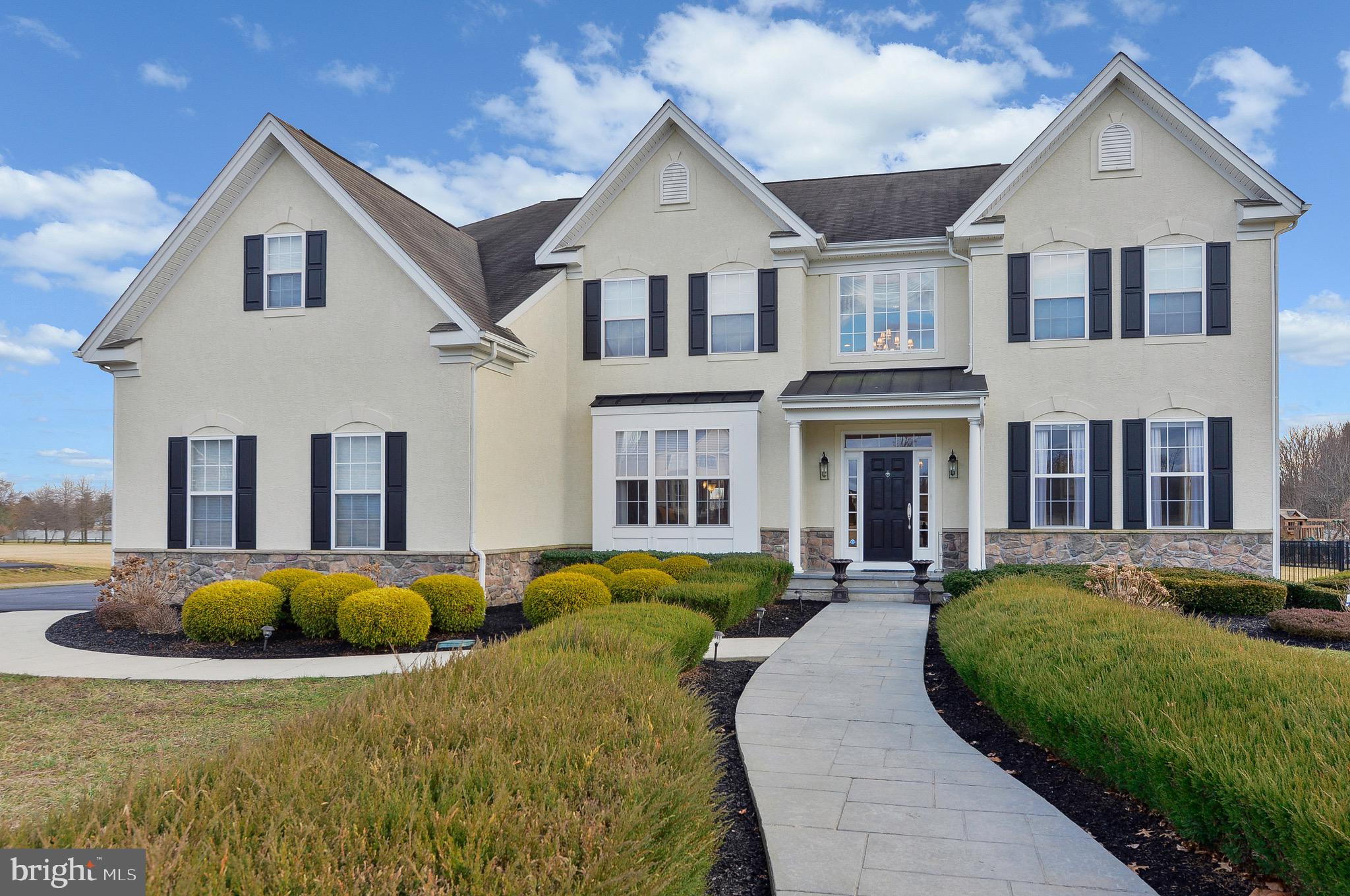 807 Chelsea Glenn Road Clarksboro, NJ 08020 - Photo 1 of 35 Front View