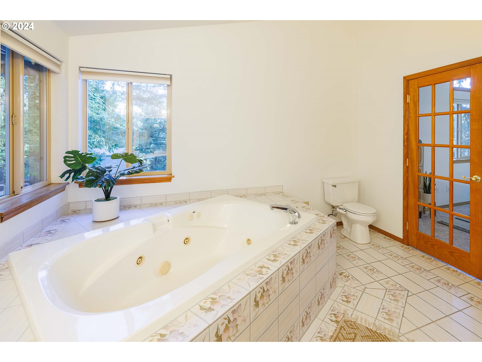 7140 Southwest Raleighwood Lane Portland, OR 97225 - Photo 16 of 35 Gallery Image 16