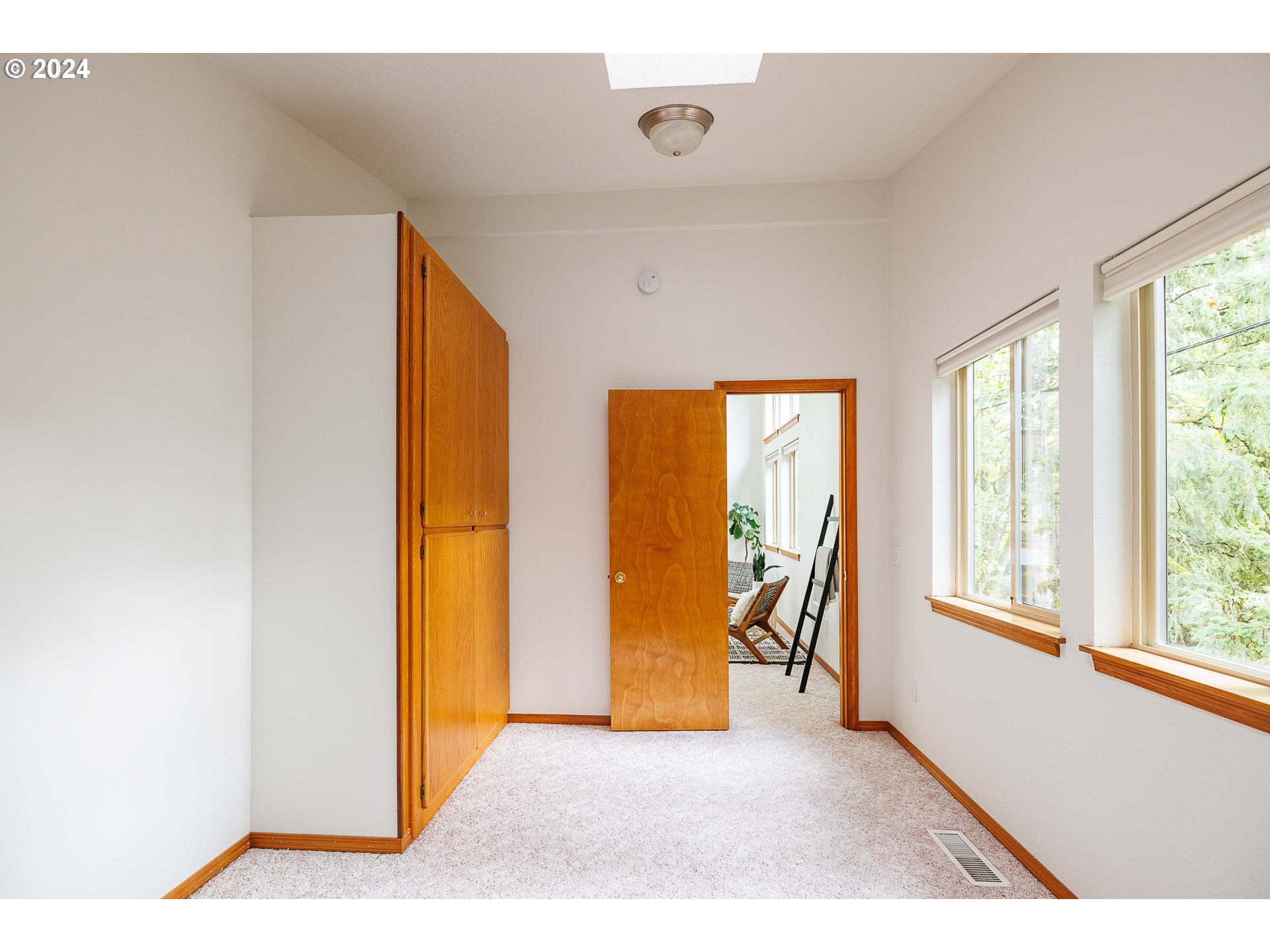 7140 Southwest Raleighwood Lane Portland, OR 97225 - Photo 21 of 35 Gallery Image 21