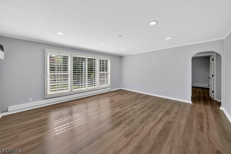 3 Fulper Place Clinton, NJ 08809 - Photo 10 of 22