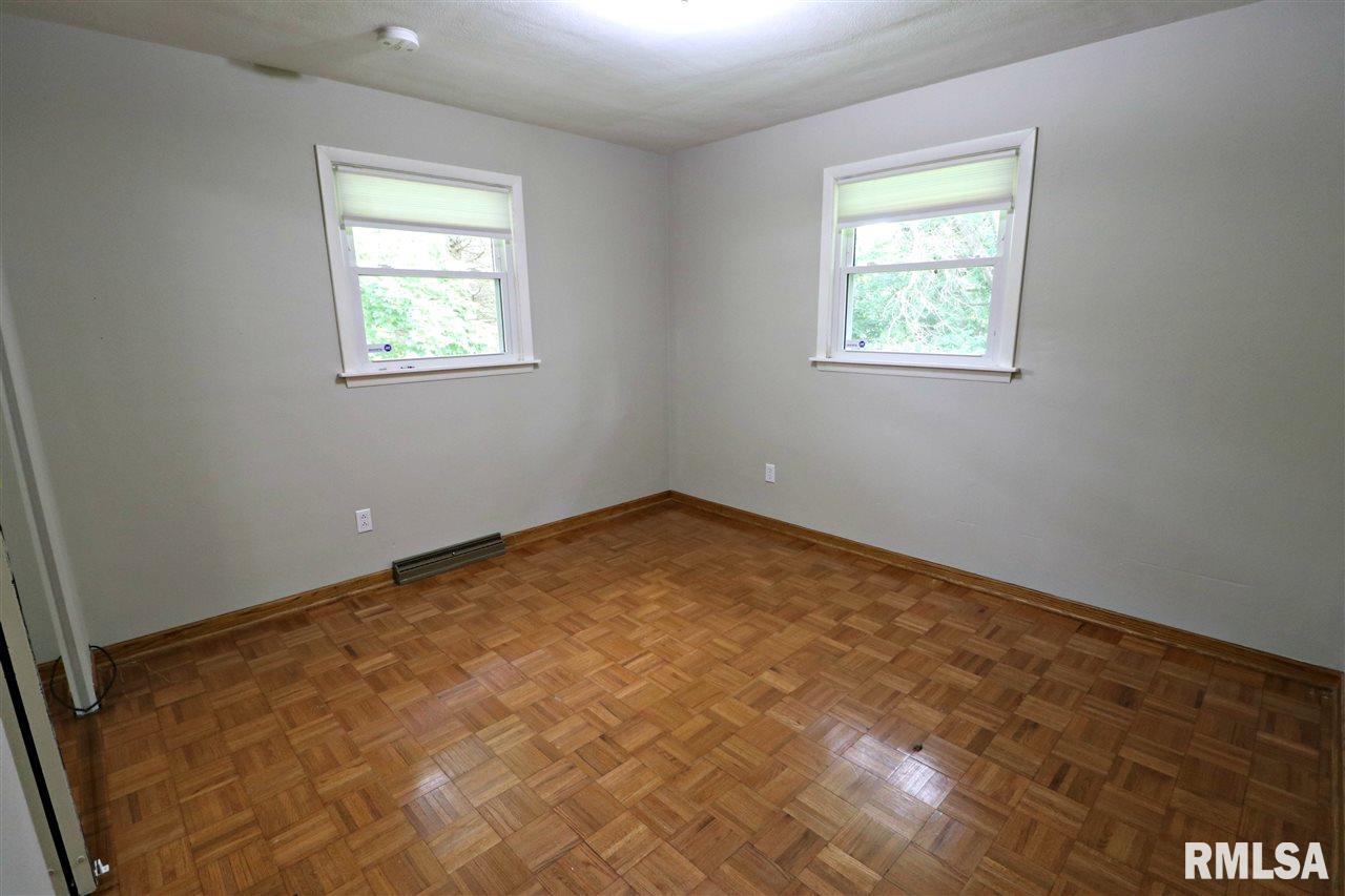 4719 North Koerner Road Peoria, IL 61615 - Photo 13 of 27 Gallery Image 13