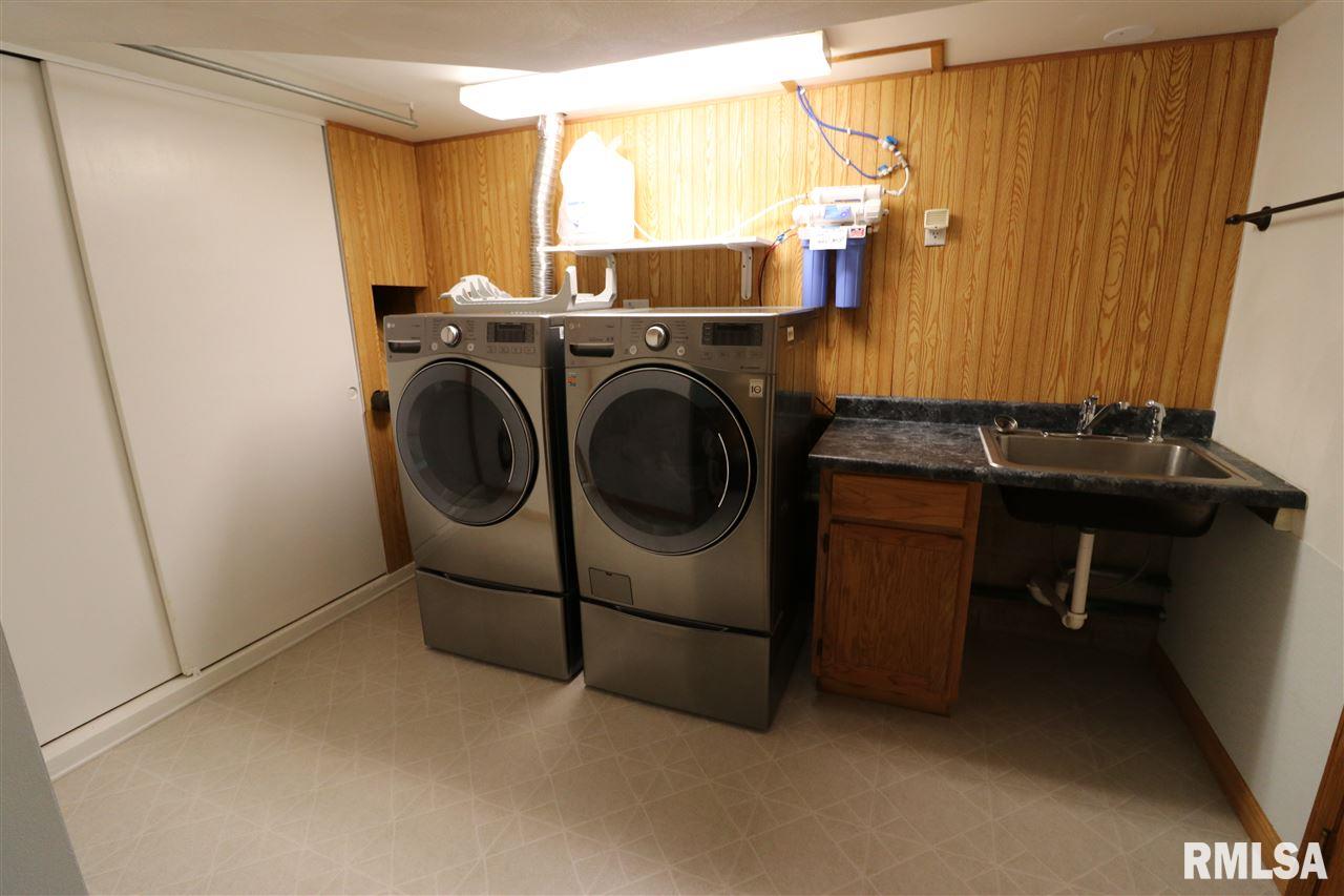 4719 North Koerner Road Peoria, IL 61615 - Photo 19 of 27 Gallery Image 19