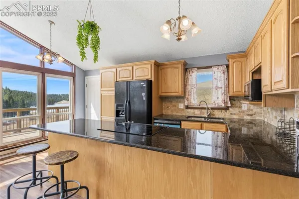 $414,900 | 178 Cottonwood Lake Drive, Divide, CO 80814