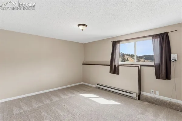 $414,900 | 178 Cottonwood Lake Drive, Divide, CO 80814