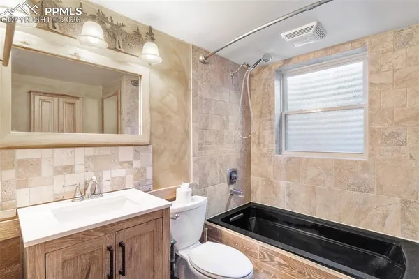 $414,900 | 178 Cottonwood Lake Drive, Divide, CO 80814