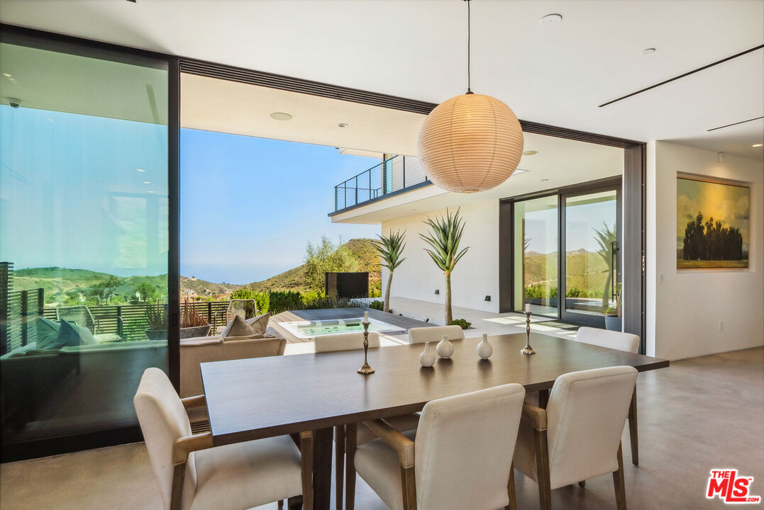33433 Decker School Road Malibu, CA 90265 - Photo 24 of 53