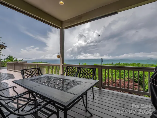 a view of a lush green field