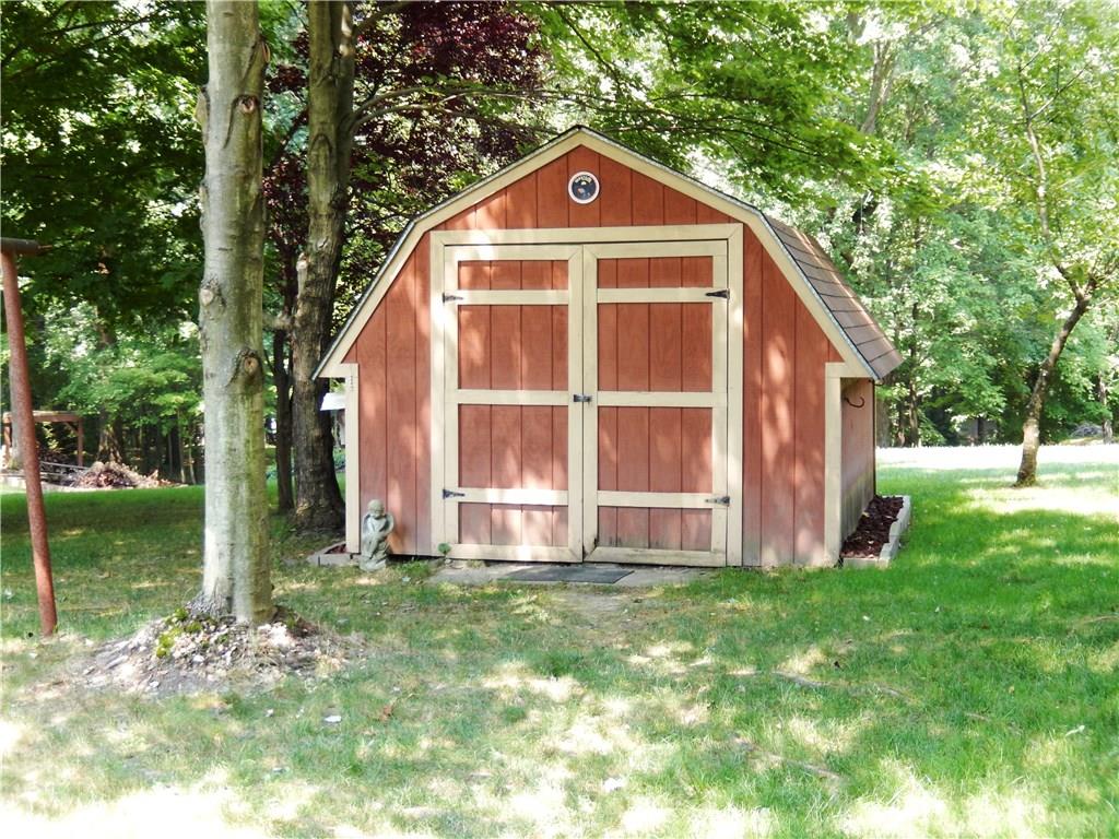 235 Foxglove Road Baden, PA 15005 - Photo 23 of 25