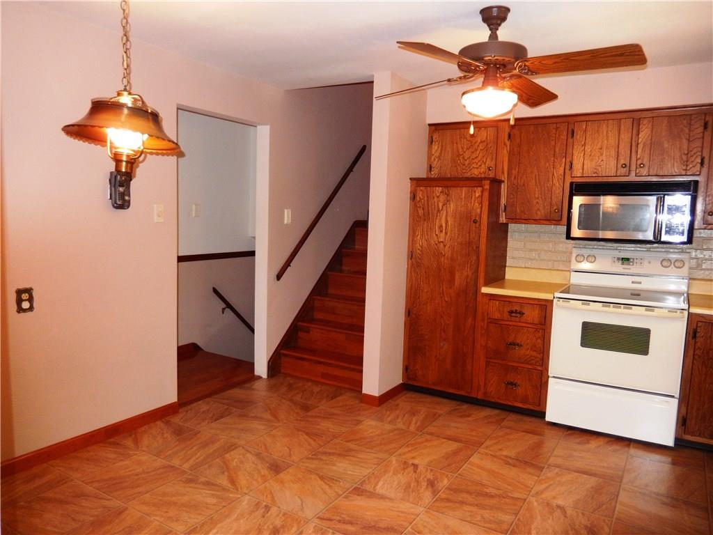 235 Foxglove Road Baden, PA 15005 - Photo 8 of 25