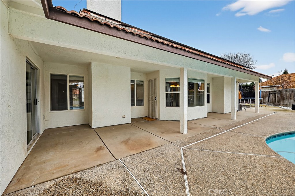 724 Robin Drive Merced, CA 95340 - Photo 56 of 75