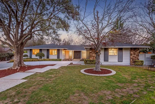 $3,998,000 | 13240 Via Grande Court, Saratoga, CA 95070