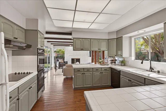 $3,998,000 | 13240 Via Grande Court, Saratoga, CA 95070