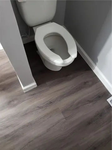 a view of walk in closet