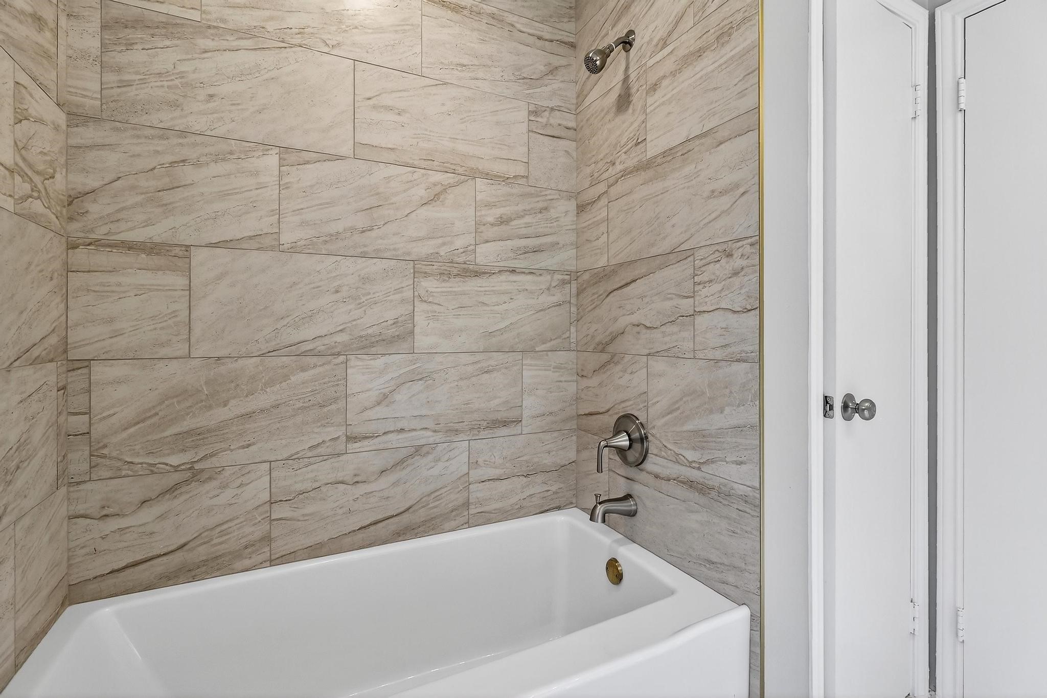 6522 Barrygate Drive Spring, TX 77373 - Photo 21 of 34