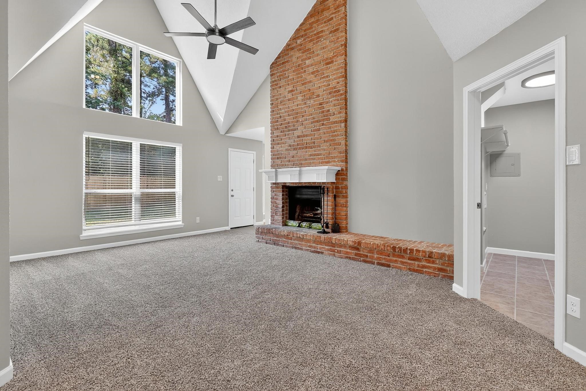 6522 Barrygate Drive Spring, TX 77373 - Photo 4 of 34