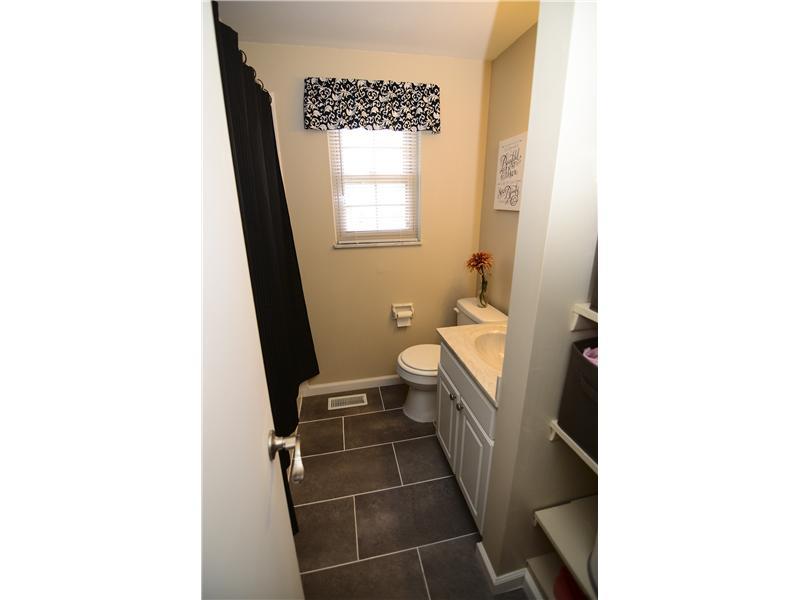 72 Park View Road Carmel, IN 46032 - Photo 14 of 24 Gallery Image 14