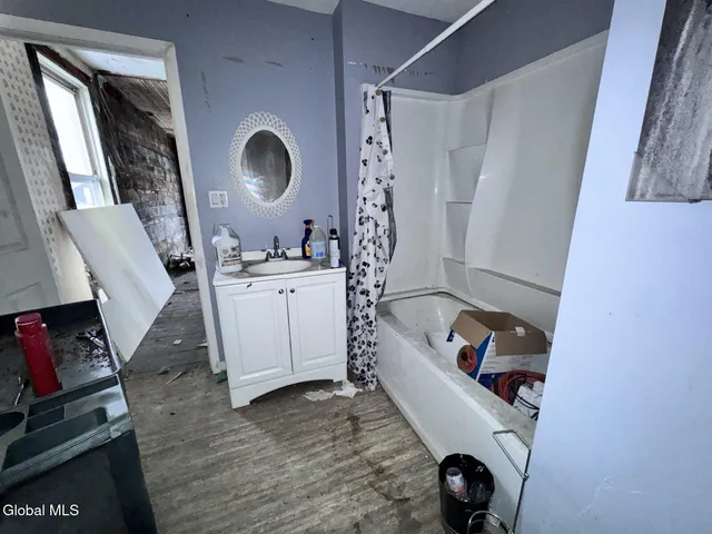 $70,000 | 20 Union Street, Fultonville, NY 12072