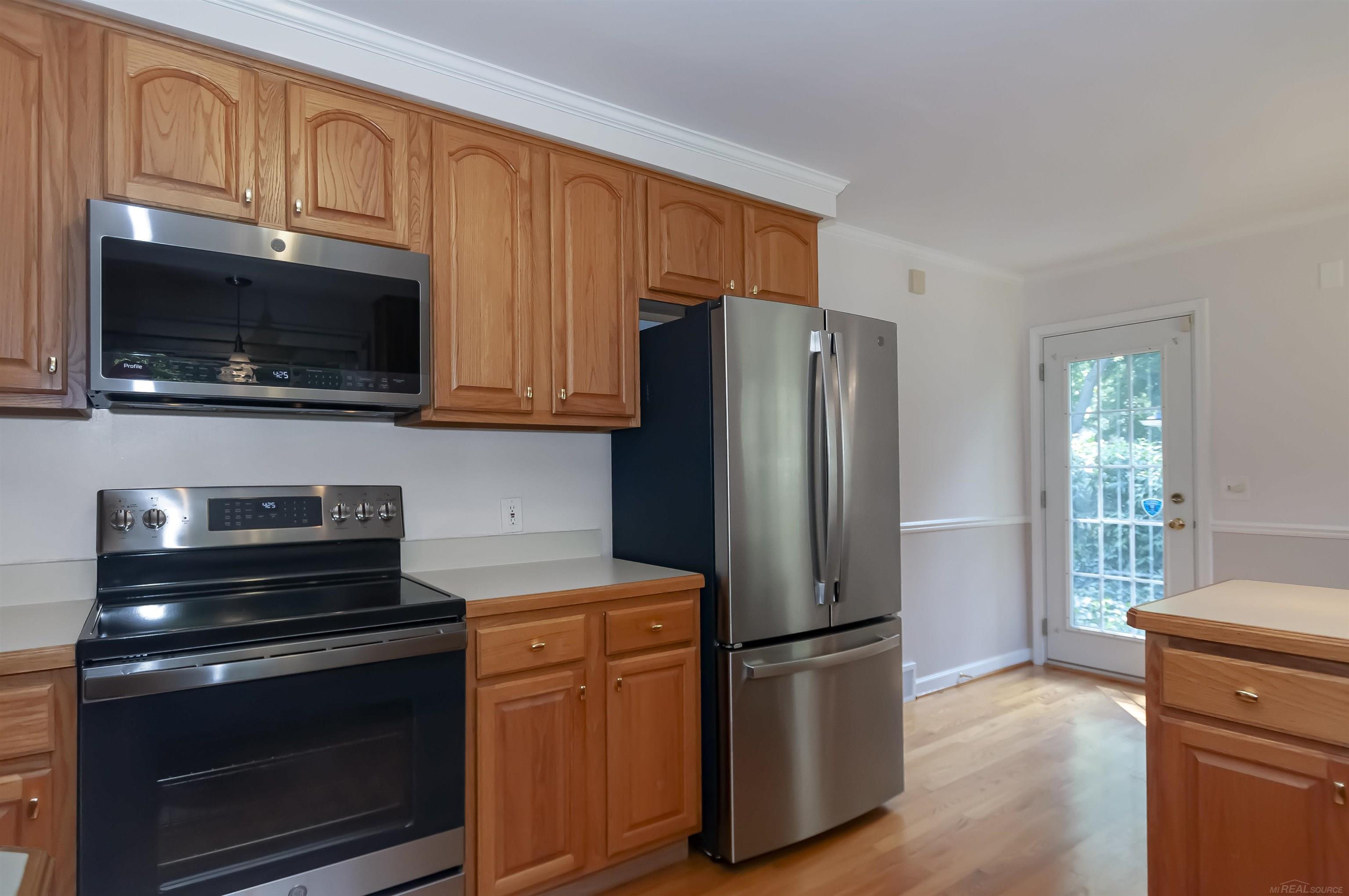 880 Shoreham Road Grosse Pointe, MI 48236 - Photo 16 of 46 50085857-15.JPG
